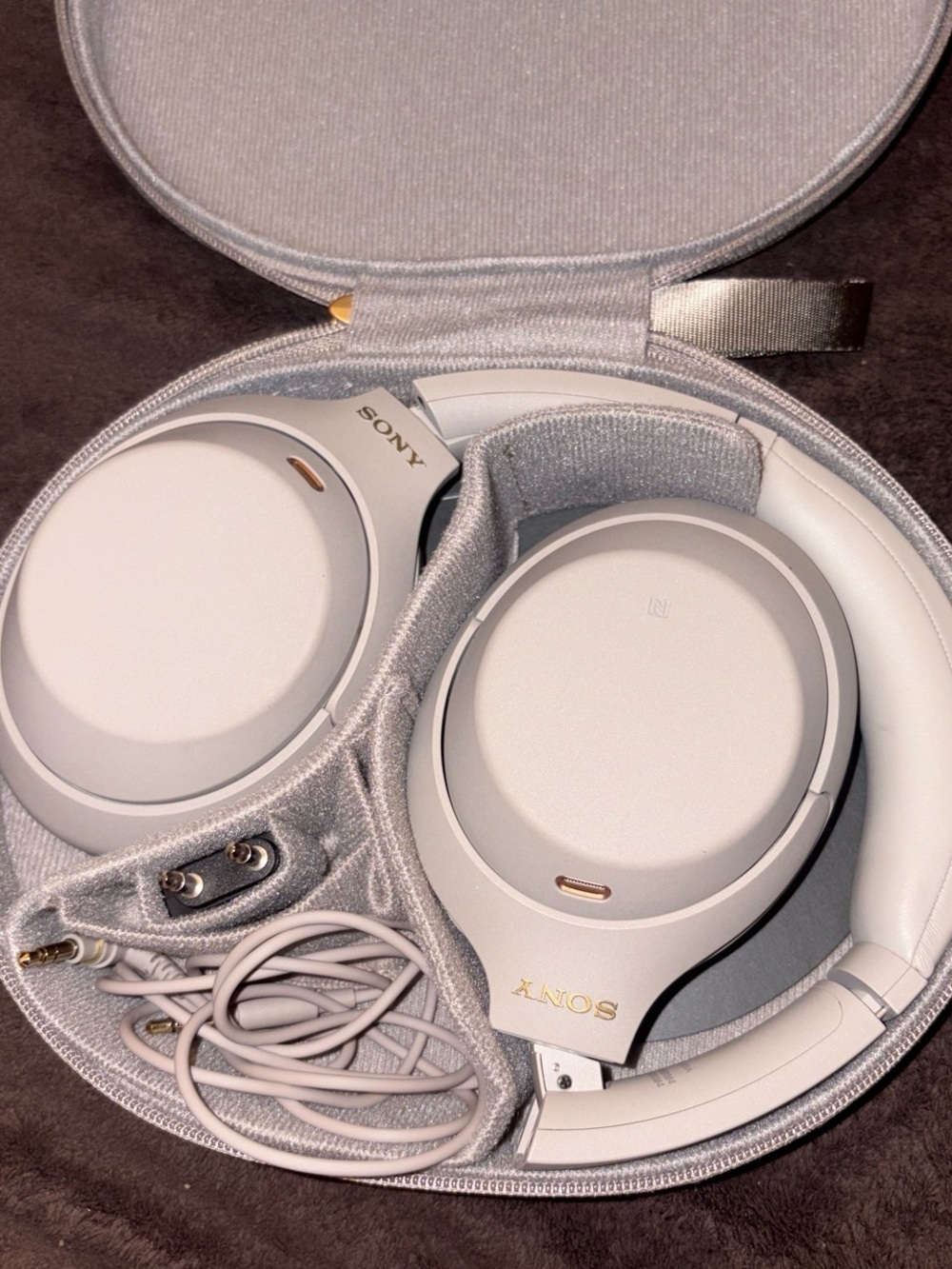 Sony Over-Ear Headphones in Silver